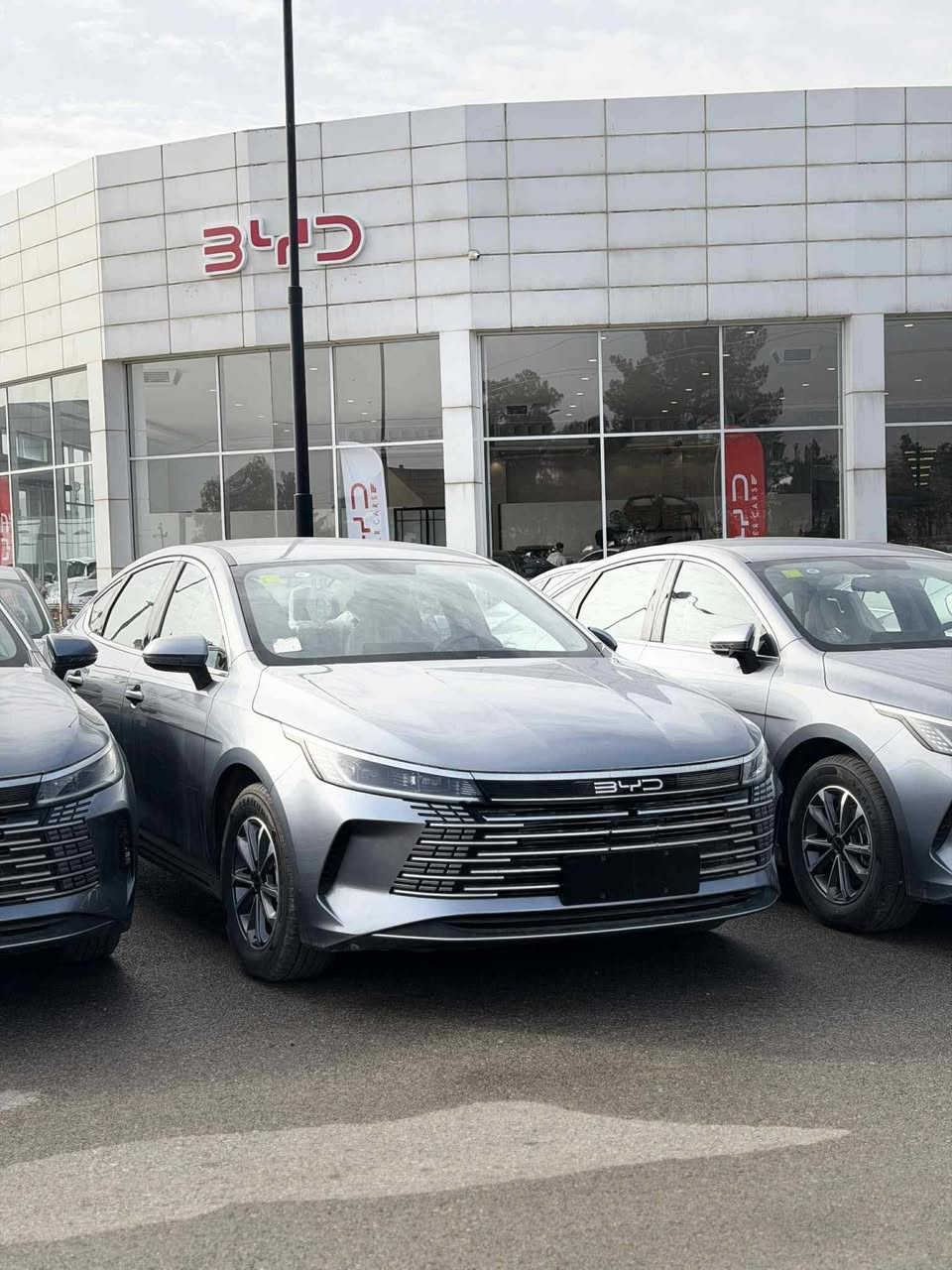 السلام علیكم 
انواع السیارات byd موجود🔥🔥
ضمان ۳ سنة نفس سعر 👍👍
***********
