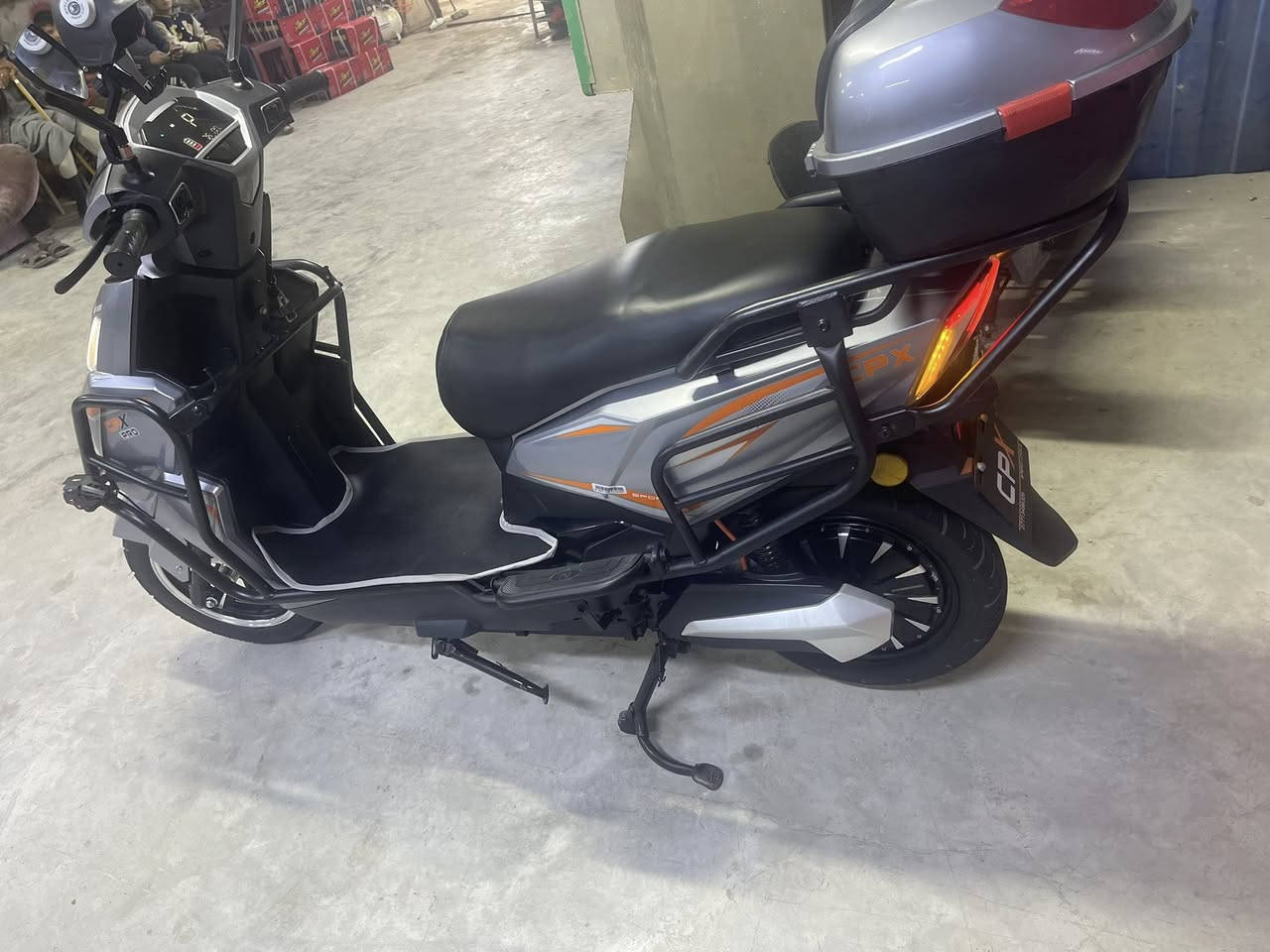 السلام عليكم دراجه سكنس فحل موديل 2026استخدام 20يوم مسطره حجم 38 نضام 3سرع  سرعتها 100حقيقي تمشي 50كيلو 
سعرها 950 وبيها مجال مكاني ابو غريب النصر والسلام متواجد خاص


**إذا كنت صاحب هذا الإعلان وتريد حذفه لأي سبب، رجاءا أرسل رسالة إلى الدعم الفني**