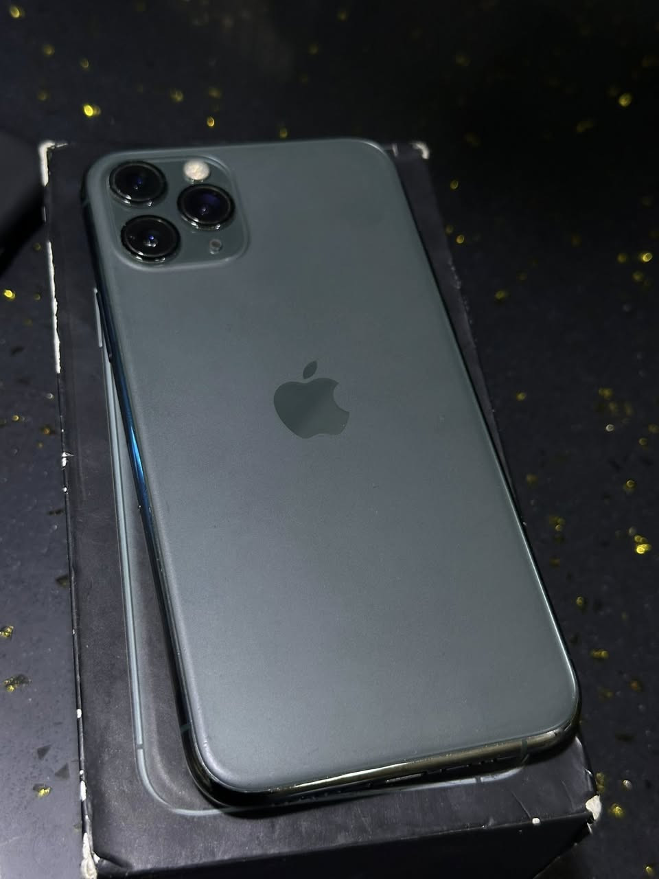 ايفون 11 بروً
ذاكره 256
بطاريه 100 مبدله 
جهاز نضيف كلش شخط ما بي 
فقط فيس ايدي متوقف بل تحديث 
تحديث 26.1 
للبيع اب 190 قفله قفل قفل 
مكان حله مركز 
رقم ***********
