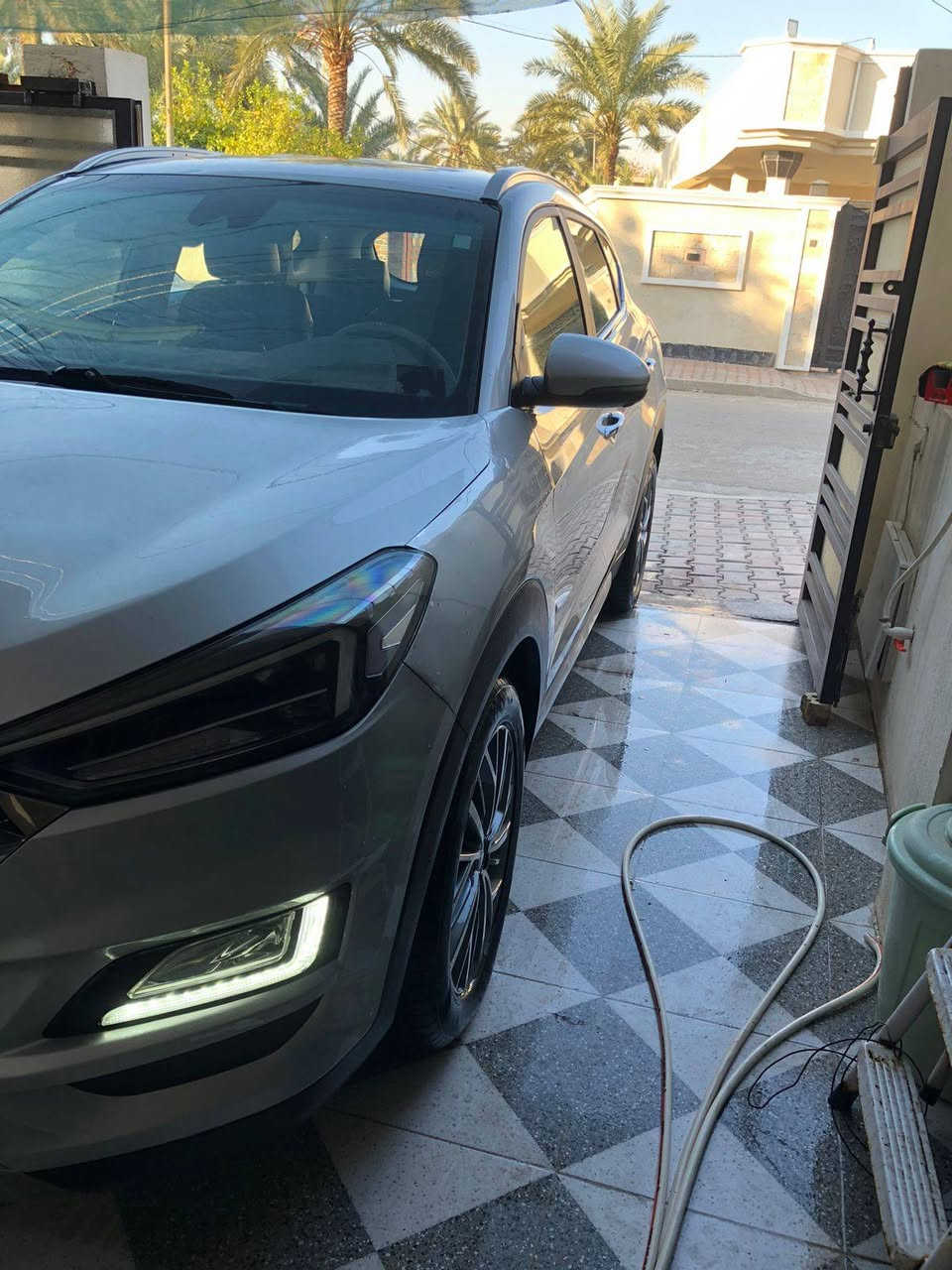 السلام عليكم 
للبيع توسان 2020 فول عدا البانوراما 
وارد امريكي 
حادث جاملغ معدل وبنيد تبديل 
المواصفات
كشنين كهرباء تدفئه 
شاحن واير لس
اشاير بالمري 
اشارة ترحيب
صندوق كهرباء 
بصمة ابواب وتشغيل 
لايتات زينون
4كامرات محيطيه
رادارات من كل اتجاه 
تبريد شاشه منفصل  قطعتين  خلفي امامي 
هاندبريك دكمه
محرك 2400 gdi
ويل كب 18
تحكمات ستيرن جهتين كامله 
كشنات جلد 
ماشيه 50000
اوتو هولد
لون سلفر 
كير 6 نمر المرغوب at
تحديد مسار وانظمة قياده 
بك لايت لد 
وسبير منازل جديد وضع الشركه 
مثبت سرعه 
وهوايه بعد مواصفات 
السعر 185 
رقم بغداد 
وبيها مجال بأذن الله 
***********
