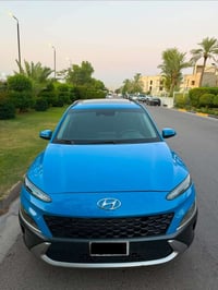 كونا موديل ٢٠٢٢ رقم بغداد الجديد السياره حلوه ونظيفه فول مواصفات  فتحه...
