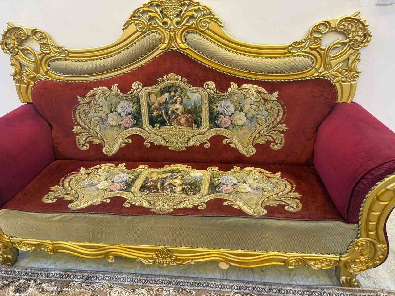 السلام عليكم تخم 10مقاعد للبيع هوة وطبلاته نضيف كلش سعره450 ألف العنوان بغداد الجديده قرب ساحة كاتب العدل رقم الهاتف ***********
