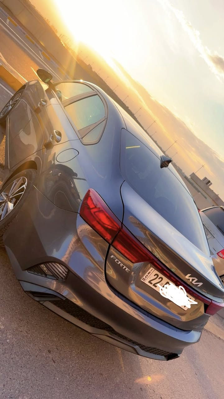 السلام وعليكم 

للبيع فقط

كيا فورتي 22 امريكي 

نص فول / محرك 20

ماشيه 66000 mi

كير مبدل AT

محرك مفتوح مبدل راجس فقط 

ضرر/ صندوق +قطعة كلير جاملق خلفي 

رقم اربيل باسمي +كابون بانزين 
السعر ١٤٥$


**إذا كنت صاحب هذا الإعلان وتريد حذفه لأي سبب، رجاءا أرسل رسالة إلى الدعم الفني**