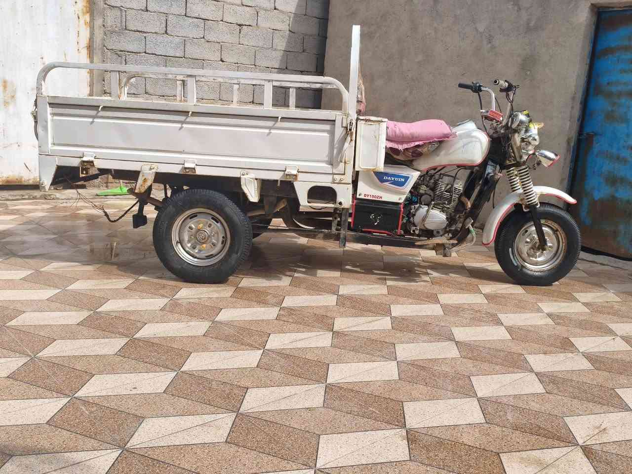 #الجميع ستوته للبيع مديل 18 اوراق اصولي كهربائيات كلهه شغاله محرك مفتوح بوشه السعر خاص اتحط سعر من يمك تتحمل الرد


**إذا كنت صاحب هذا الإعلان وتريد حذفه لأي سبب، رجاءا أرسل رسالة إلى الدعم الفني**