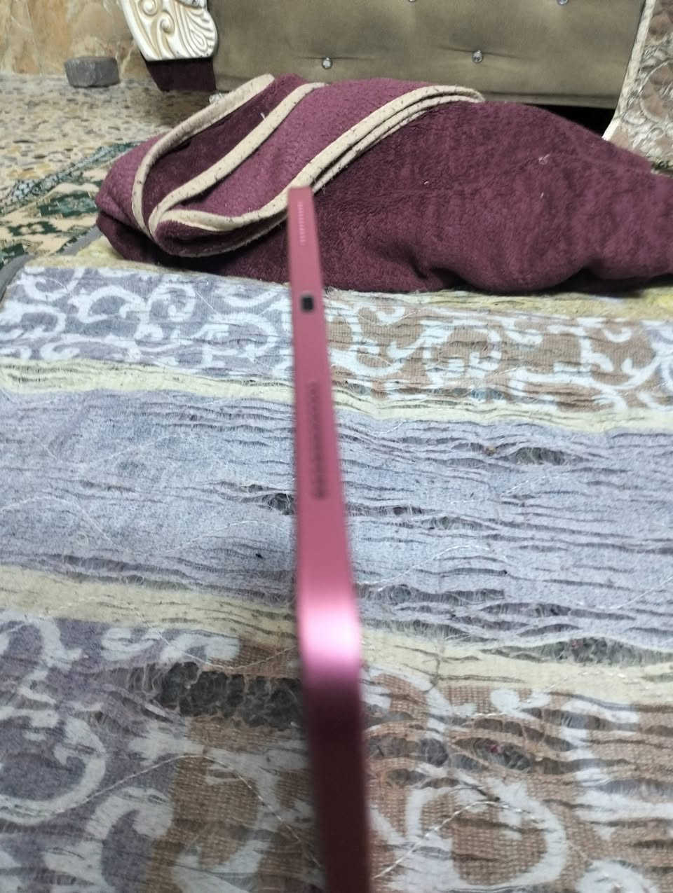 ايباد 10نضيف نضافته 99بل100مبدل فقط كلاسه اصليه ال ايباد كفاله عامه شاصي نضيف شاشه بلاديه ما مبدله السعر 325 بي مجال للشراي العنوان بغداد مدينتي الصدر قطاع 61التواصل عبر الرقم***********
