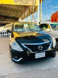 سياره فيرسي صني مديل 2019    وارد امريكي   السياره معوقين    الضرر بني...