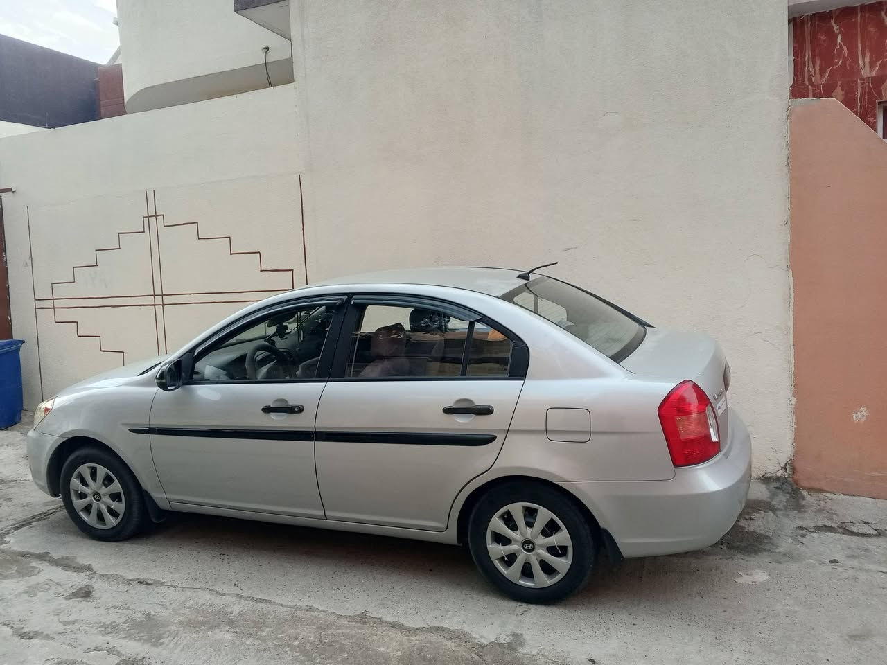 اكسنت فيرنا موديل 2008 رقم ديالى مشروع وطني شرعي مصلاوي سياره فول مواصفات سياره جهزه  سعر 90 ()***********
