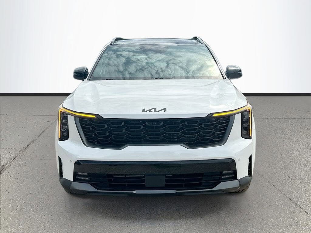 البيع بسعر البنك المركزي ..
⚙️كيا سورينتو هايبرد X-Line SX-Prestige AWD موديل 2026
⚙️كلين تايتل 
⚙️مدة الوصول 50 يوم 
⚙️موقع السيارة أمريكا ولاية فلوريدا 

⛓️‍💥المحرك: هجين (بنزين + كهربائي) مكون من ٤ أسطوانات سعة 1.6 لتر تيربو.

⛓️‍💥نظام الدفع: كلي نشط (AWD) مع نظام قفل تفاضلي وسلسلة أوضاع قيادة (Eco, Comfort, Smart, Sport).

⛓️‍💥سقف زجاجي بانورامي شامل

⛓️‍💥جلد فاخر، مع خاصية التدفئة والتهوية للمقاعد الأمامية، وتدفئة مقاعد الصف الثاني.

⛓️‍💥مدفأة، مكسوة بالجلد، وتدعم تقنية استشعار وضع اليدين.

⛓️‍💥الشاشات: شاشتان منحنيتان مدمجتان قياس 24 بوصة (شاشة عدادات رقمية + شاشة معلومات ترفيهية) مقاس 12.3 بوصة لكل منهما.

⛓️‍💥نظام صوتي ممتاز وفاخر من Bose مكون من 12 مكبر صوت.

⛓️‍💥الاتصال: دعم لاسلكي لـ Apple CarPlay و Android Auto.ميزات إضافية: شحن لاسلكي للهواتف، شاشة عرض على الزجاج الأمامي (HUD)، وباب خلفي كهربائي يفتح تلقائياً بحساسات

⛓️‍💥نظام التحذير وتفادي الاصطدام الأمامي مع رصد المشاة وتقاطعات الطرق.

⛓️‍💥نظام تثبيت السرعة التكيفي الذكي.كاميرا رؤية محيطية وشاملة (360 درجة).

⛓️‍💥نظام التحذير للبقعة العمياء مع كاميرات جانبية مدمجة في لوحة العدادات.

⛓️‍💥نظام المساعدة في الحفاظ على المسار وتغييره شبه الآلي.

✅ فحص وتدقيق كامل قبل الشحن

✅ شحن مضمون إلى جميع الموانئ والمنافذ الحدودية 

✅ استلام رسمي ومعاملة كمرك كاملة

✅ شفافية كاملة بالعقد والفاتورة...

للتواصل عبر الواتساب اكتب مفتاح امريكا +1 وبعدها الرقم 

8312959904

داخل الولايات المتحدة🇺🇸وكندا🇨🇦أتصال مباشر📞مباشر ،،

أخوان لاتضيع وقتك وقتي فقط الجاد بالشراء يتصل ..


**إذا كنت صاحب هذا الإعلان وتريد حذفه لأي سبب، رجاءا أرسل رسالة إلى الدعم الفني**