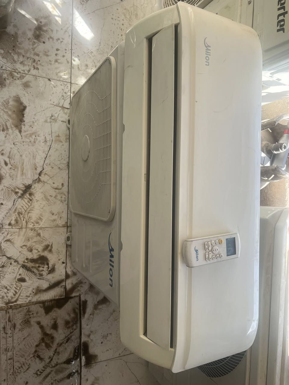 سبّلت واحد طن أخو الجديد سعره 200الف الدورة***********
