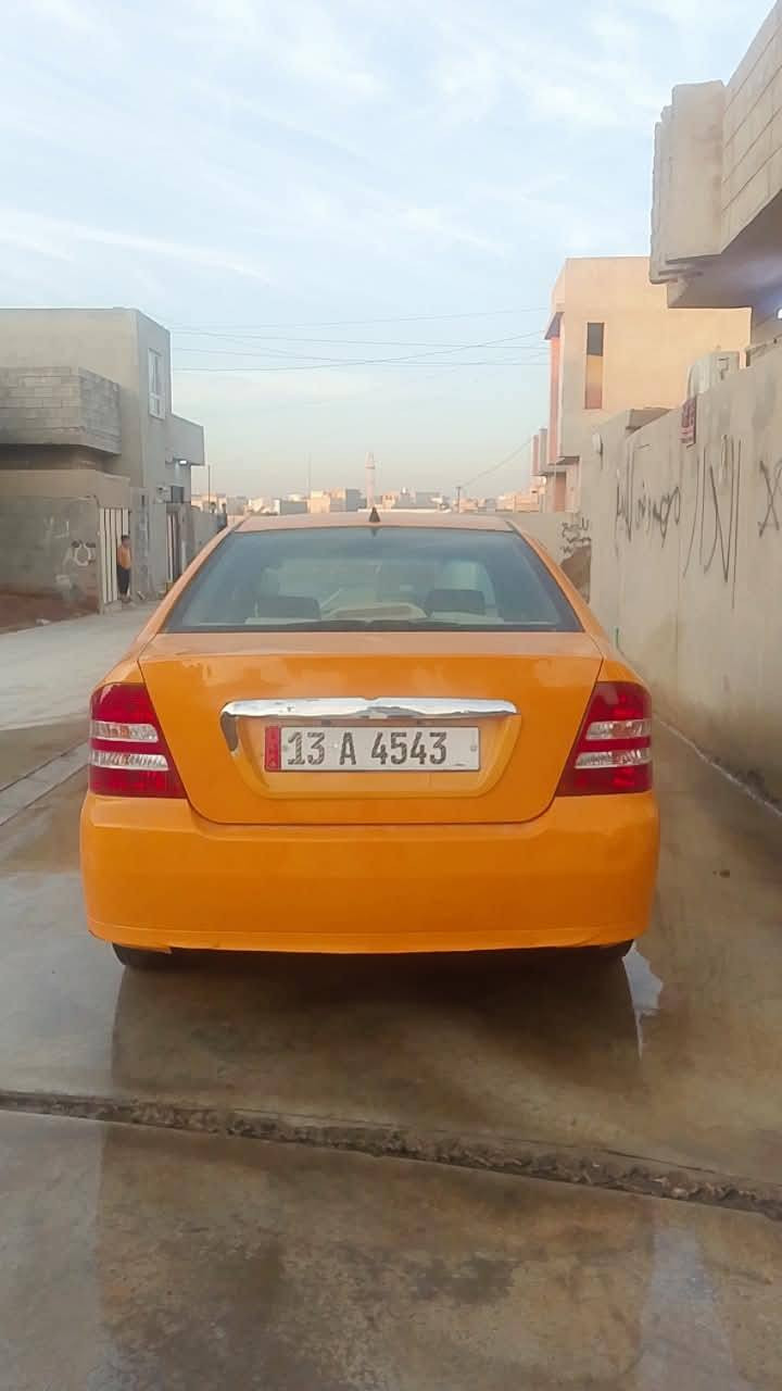 سلام عليكم سيكي لبيع 2012 كير محرك شرط هيه وغرمات صفر رقم جديد بدون ضرر دوشه جديده طخم تاير جديد 
السعر 34
***********
***********
مكان حي صدام
