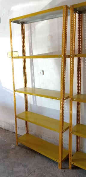 السلام عليكم
للبيع دكسن مستعمل قليل العرض ١متر والطول ٢متر بليت ثقيل يتحمل أوزان ثقيلة عدد ٧ سعر الدكسن الواحد ٣٥ الف
ميز مكتب كما موضح في الصورة حديد العرض ١٢٠سم جديد السعر ٥٥الف
مكاني السيدية
للأتصال على الرقم ***********
