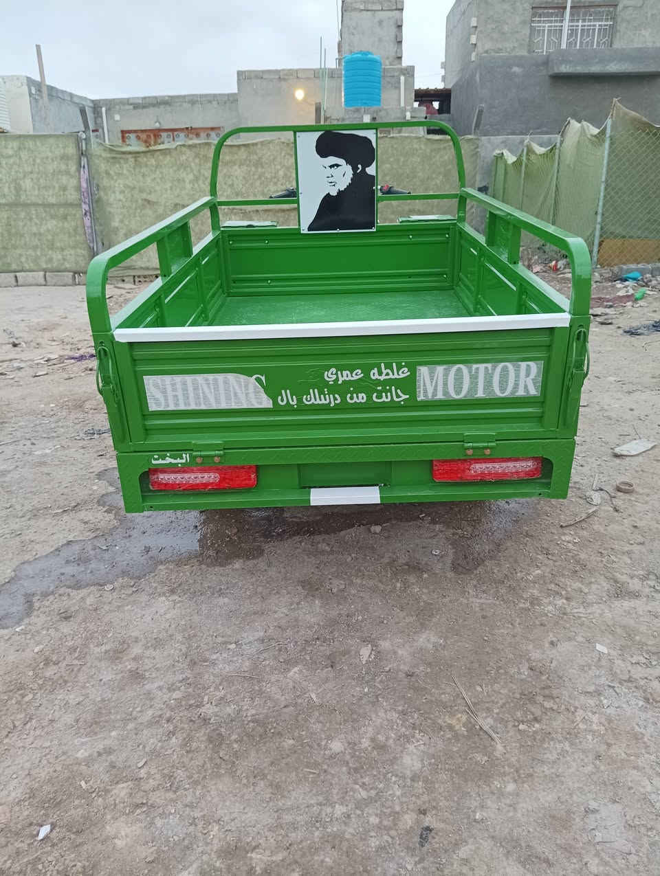 ياالله السلام عليكم شباب ستوته للبيع جمره موديل 23كهربايات كله شغال تخم تاير جديد مكينته البلاديه لاصبغ ولا ضربه ستوته مكفوله. أوراق اصولي ورقه وكيله موجود ه  السعر 2000 وبيه مجال لشراي مكاني بابل مامتواجد على الفيس هذا رقمي الاتصال فقط***********
