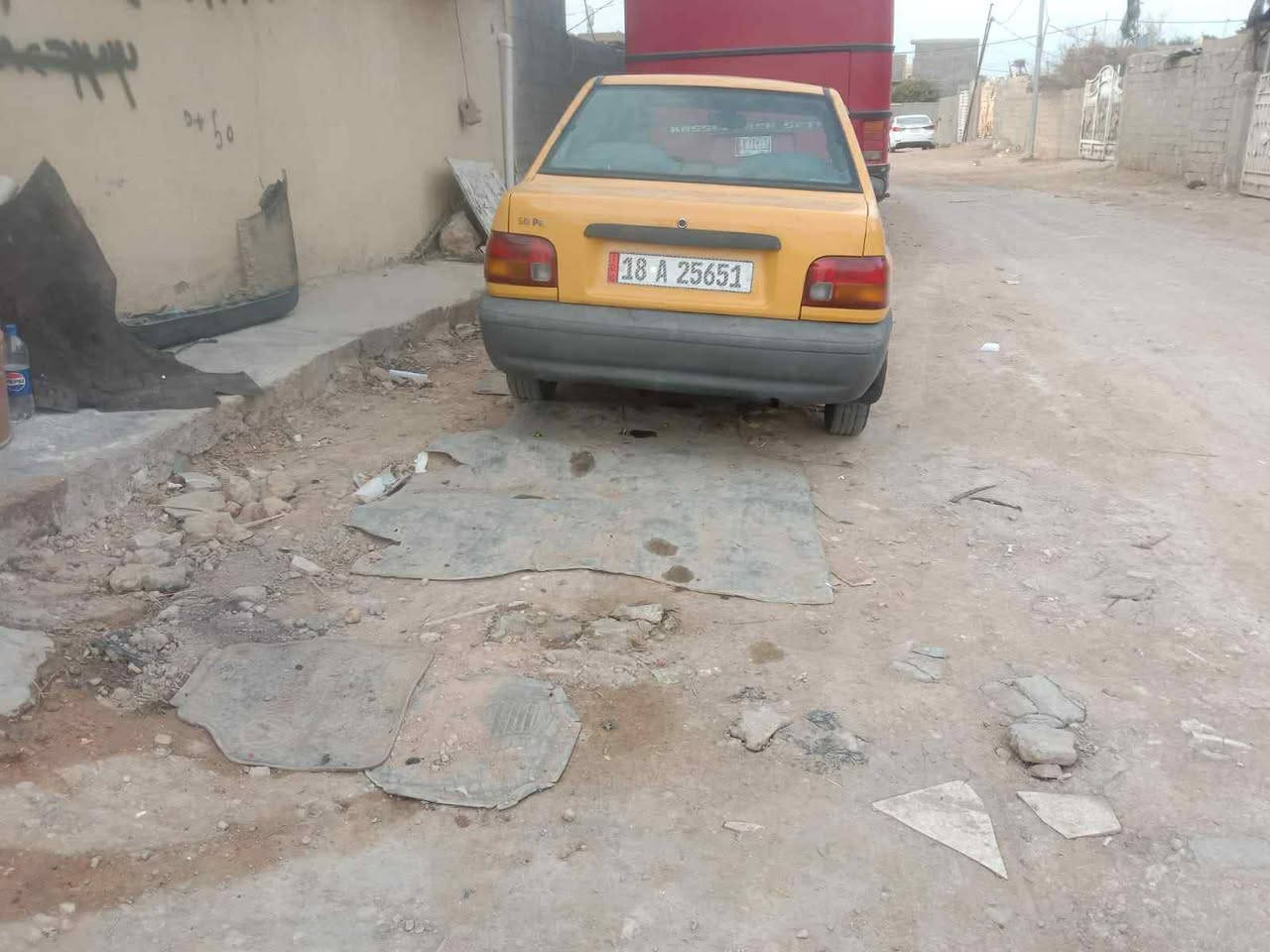 السلام عليكم سايبه 2011 سياره جاهزه وخير من الله مكينه كير حداده جاهزه  سياره مال شغل امانت الله انكر وروح رقم بابل. انكليزي. تحويل ثاني يوم مصفره هيه وغرامات   مكاني حله ابو غرق سعرها ٢٧ وبيها شي بسيط رقمي ***********  بي وتساب.
