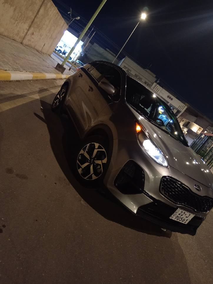 السلام عليكم للبيع سبورتج موديل 22 وراد أمريكي كلين
مكفوله كفالة عامة
محرك كير مكفولات محرك 4 سلندر
حداديه بلكامل جديدة امامي خلفي
تبريد ثلج

تايرات جدد
ترايك وين ميعجبك
سياره استخدام شخصي من دوام للبيت بعدها على وضع شركة جديدة من داخل ومن خارج 

رقم أربيل جديد الدولي تحويل مباشر
مكاني كربلاء رقم *********** كربلاء, العراق
