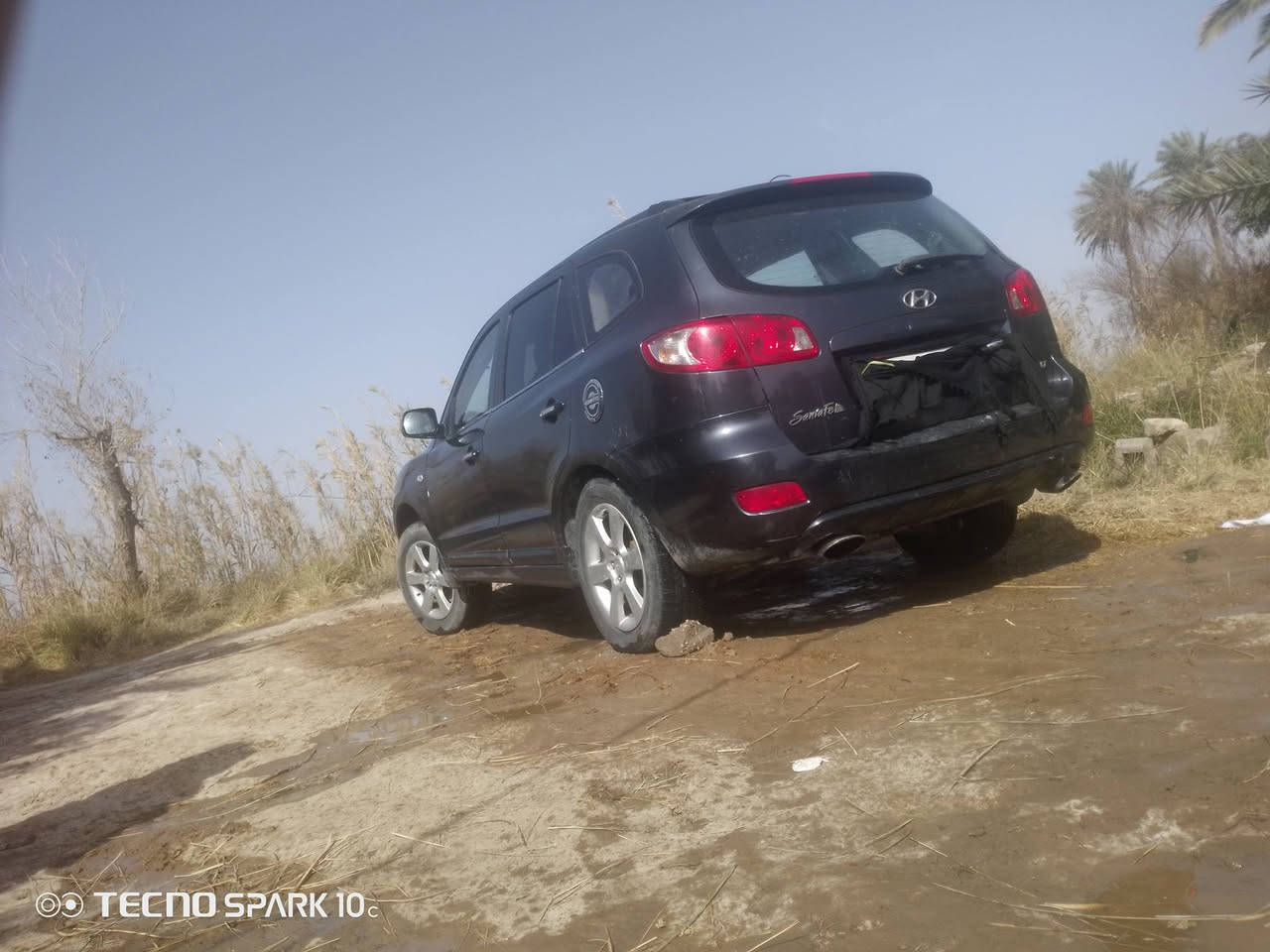 سلام عليكم سياره سنتافي كاز كصه جنطه فقط7راكب سياره جديده ١/١ رقم جديد انكليزي السعر 42 وبيها  مجال تفاصيل اتصل ***********
