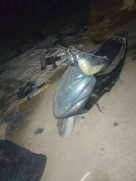 سلام عليكم ماكس ١٤٠كوم.حديد.لا تكلي شبيه تجي تحمل وتطلع سعر ١٥٠وبيه مجال يعني قفله١٢٥مكاني بغداد دوره ***********
