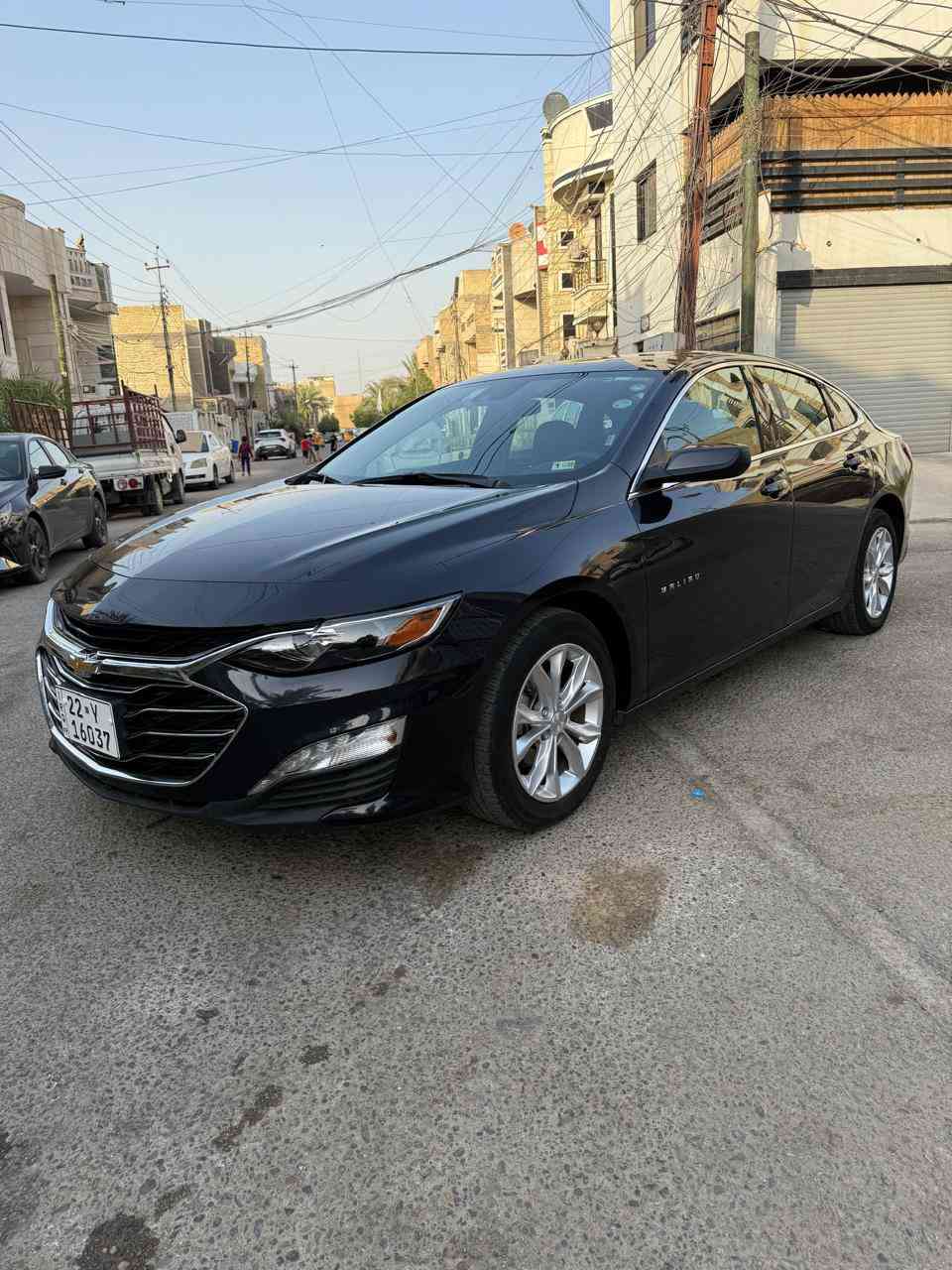 السلام عليكم 
ماليبو وارد امريكي
  موديل 2023 
لون نفطي السياره تنطي لونين
 دخول وترقيم جديد

المواصفات LT
♦️ بصمه ابواب + جنطه
♦️ تشغيل عن بعد 
♦️رادار امامي
♦️ قياده ذاتيه 
♦️ تحديد مسار 
♦️محرك 1500 توربو ✈️
♦️سايد بريك بصمه
♦️مانع انزلاق
♦️لدات اماميه نهاري 
♦️اوتو بريك /توقف ذاتي عند الاقتراب 🚳
♦️كشنات تدفئه + كهرباء ⚡️ 
♦️تبريد مناخين منفصل SYNC
♦️تبريد قطعتين امامي خلفي بيانو 
♦️شاشه كبيره تدعم 📲Android Auto/car play
♦️خرائط Gps📌
♦️كامره خلفيه دواره  📷 
♦️كروز مثبت سرعه
♦️شاشة ضبط واعطال بل دشبول
♦️منافذ USP/ 12V /Tip C
♦️مانع انزلاق ⛔️
♦️حساس اطارات
♦️4 دسك/ Abs
♦️السياره ماشالله جاهزه من جميع النواحي 
♦️ارضيات كتلوكات السبير والعده بالنايلون 
♦️اطفاء ذاتي عن التوقف 
♦️ ويل كب  17
♦️تحكمات جهتين 
     مانع تصادم 
    الجام الامامي اوتو
السياره داخله بدون حادث كلين كلين طلع بيه قطعه وحده كلير جاملغ خلفي ايسر 
وصور الحادث بالمنشور 
الباقي كله كفاله عامه من كلشي 
كير محرك شاصي اللغد الايرباك كله مكفول 
للاستفسار ***********
السعر 143$$
العنوان بغداد الكاظميه چكوك
