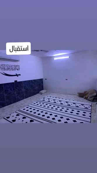 بيت للبيع مساحة 144متر 4غرف حمام 2 طابق1  
طابق ثاني البيت كله صب عندك بس غرفة عكاده قديمة الموقع مدينة الصدر قطاع 27 
لللاستفسار :***********
