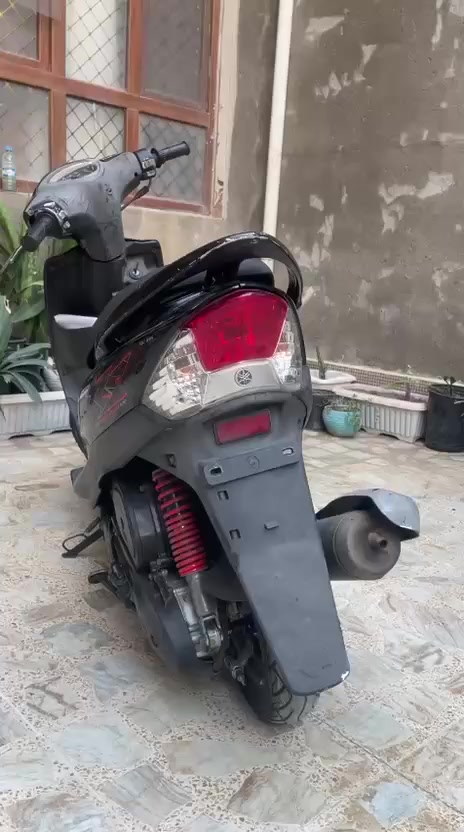 سلام عليكم هاي دراجه ماكس عدله دراجه بلاديه مصار شهر لمن نزلتها من لرمبه بوشه 49بلاد موديل 2008لسعر 1200وبيها مجال عنواني ديالى بعقوبة التحرير ***********
