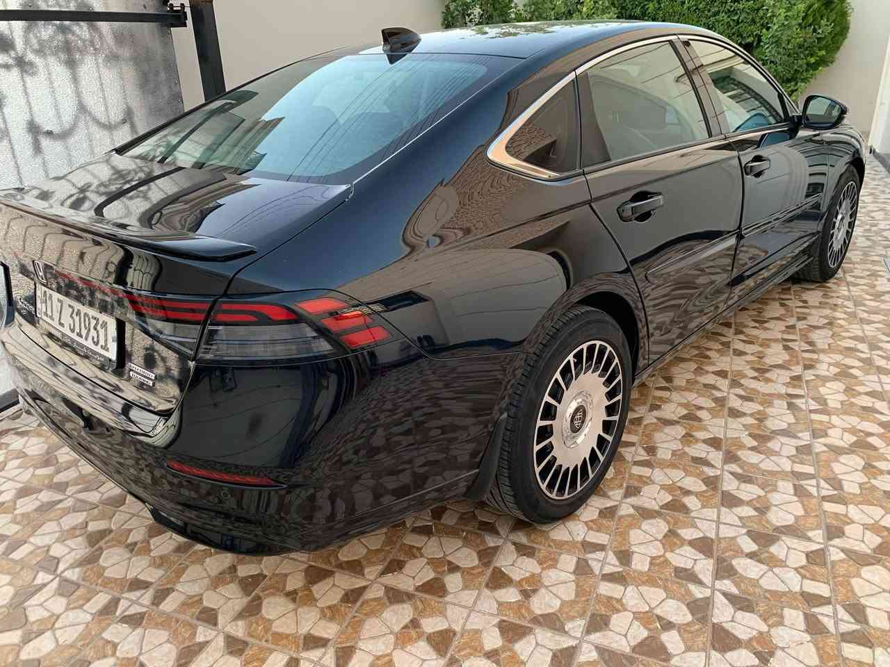 اكورد موديل 23 هايبرد تورنك
رقم بغداد 
فول مواصفات اعلى فئة
محرك 2000 تنفس طبيعي
ضرر امريكا بداية البنيد فقط بدون دواخل
و3 قطع تبديل شركة بدون صبغ 
صور الحادث والسونار داخل المنشور 
ماشية 120 كم 
سيارة حيل جديدة 
مكان السيارة تكريت 

بيع او مراوس
للاستفسار ***********
