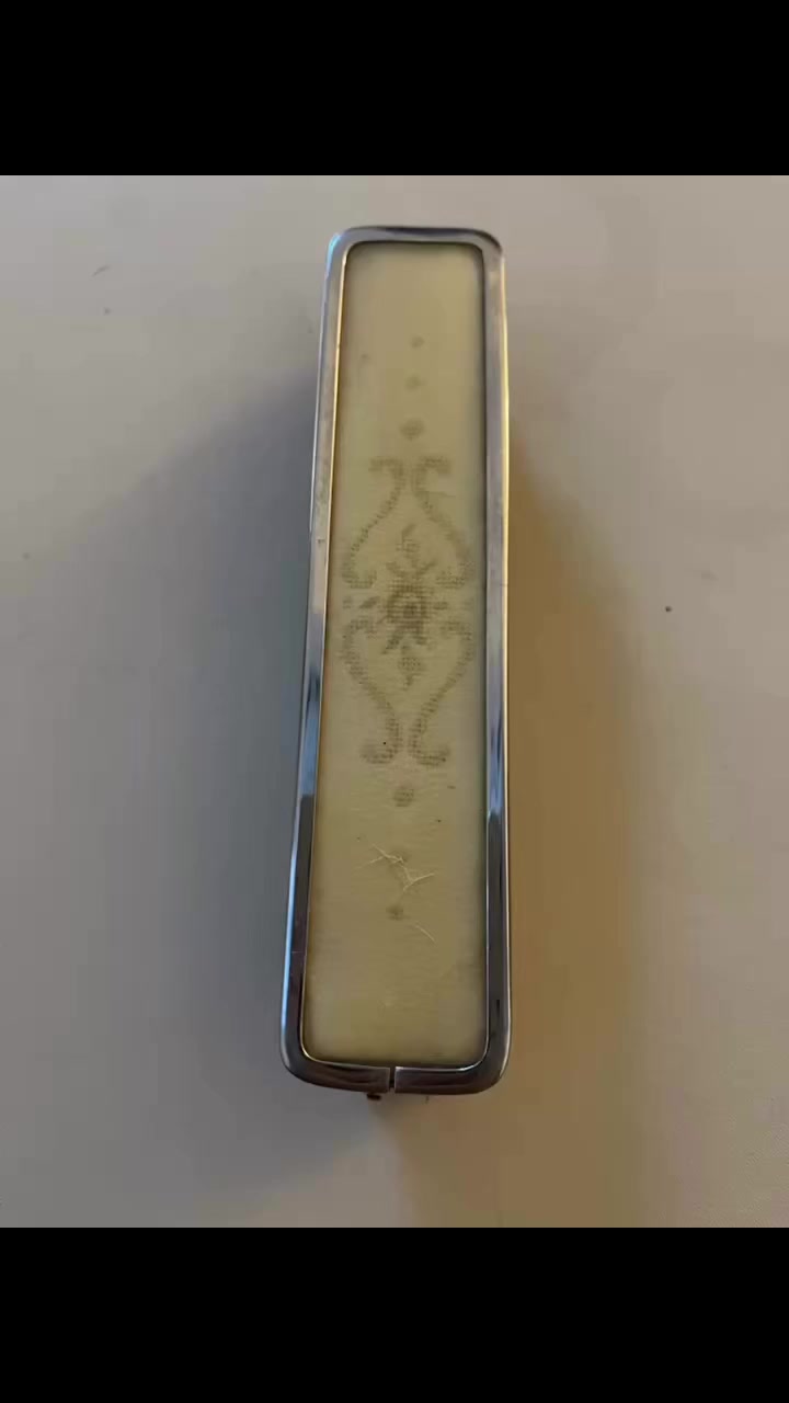 فرشاة ملابس قديمة مع شعر طبيعي سعر3


**إذا كنت صاحب هذا الإعلان وتريد حذفه لأي سبب، رجاءا أرسل رسالة إلى الدعم الفني**