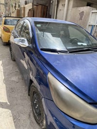 اكسنت للبيع ٢٠١٥ امريكي بأسمي السياره المكان الحريه ٠٧٧٦٠٤٤٩٩١٣