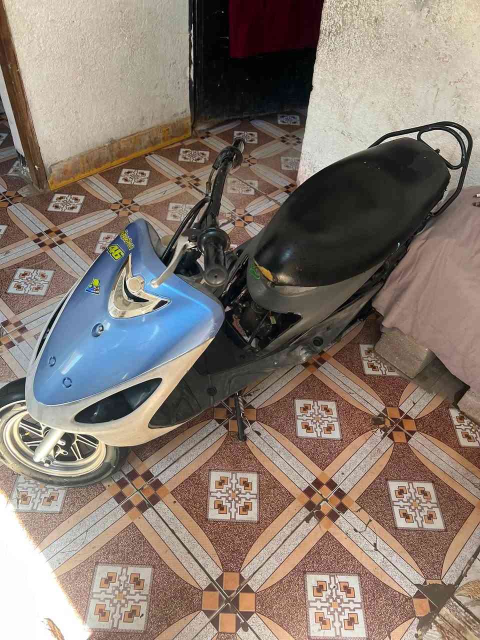 سلام عليكم ماكس للبيع محرك ناعم شلعه ومعدل شك لكاع رايده ب ٤٠٠ وبيها مجال مكاني بصره الطويسه لتواصل ***********

