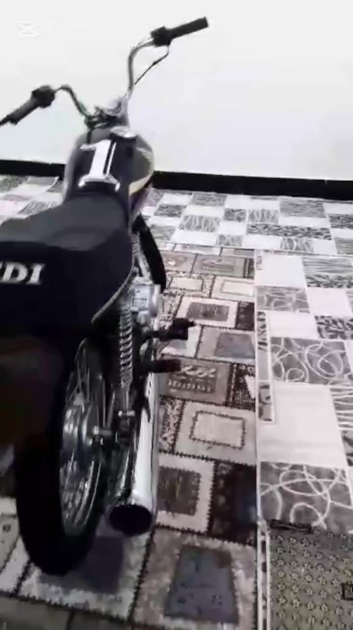 دراجه نامه للبيع شاصي ارشه اوراق اصولي شرط ترقيم 17 وتعميرة 25 ما مفتوحه لمكينه سعر 750وبيهة مجال ومتواجد خاص ورقمي ***********
