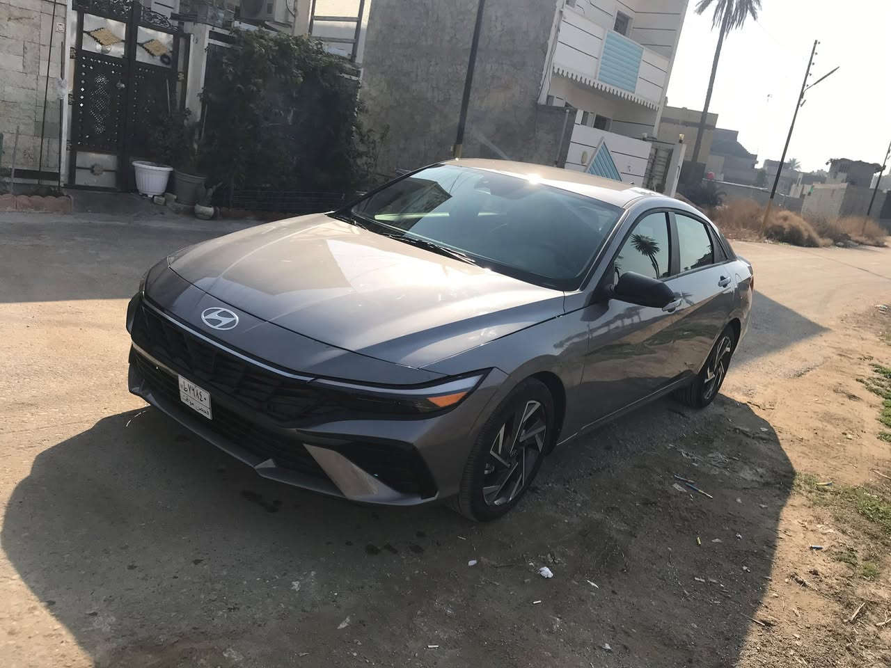 السلام عليكم
هونداي النترا 2025
حادثها موضح في الصور 
ماشية 5000 فقط جديدة السيارة
صبغ البنيد وجاملغات ثنين
سعرها 14 ألف وبيها مجال بسيط
مكانها بغداد / الشعب 
***********
