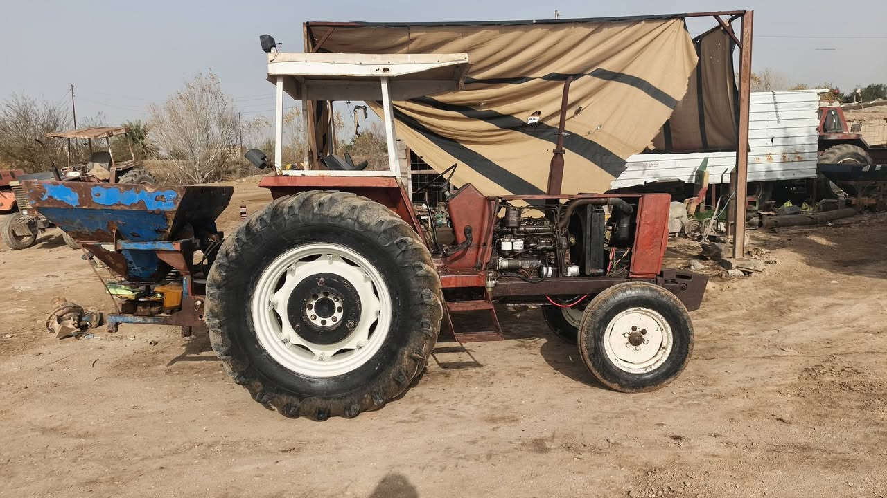 مكينه فيات 780  . لبيع   وراه باذره فقط  فولل نضافه .. ‏‪***********‬‏
