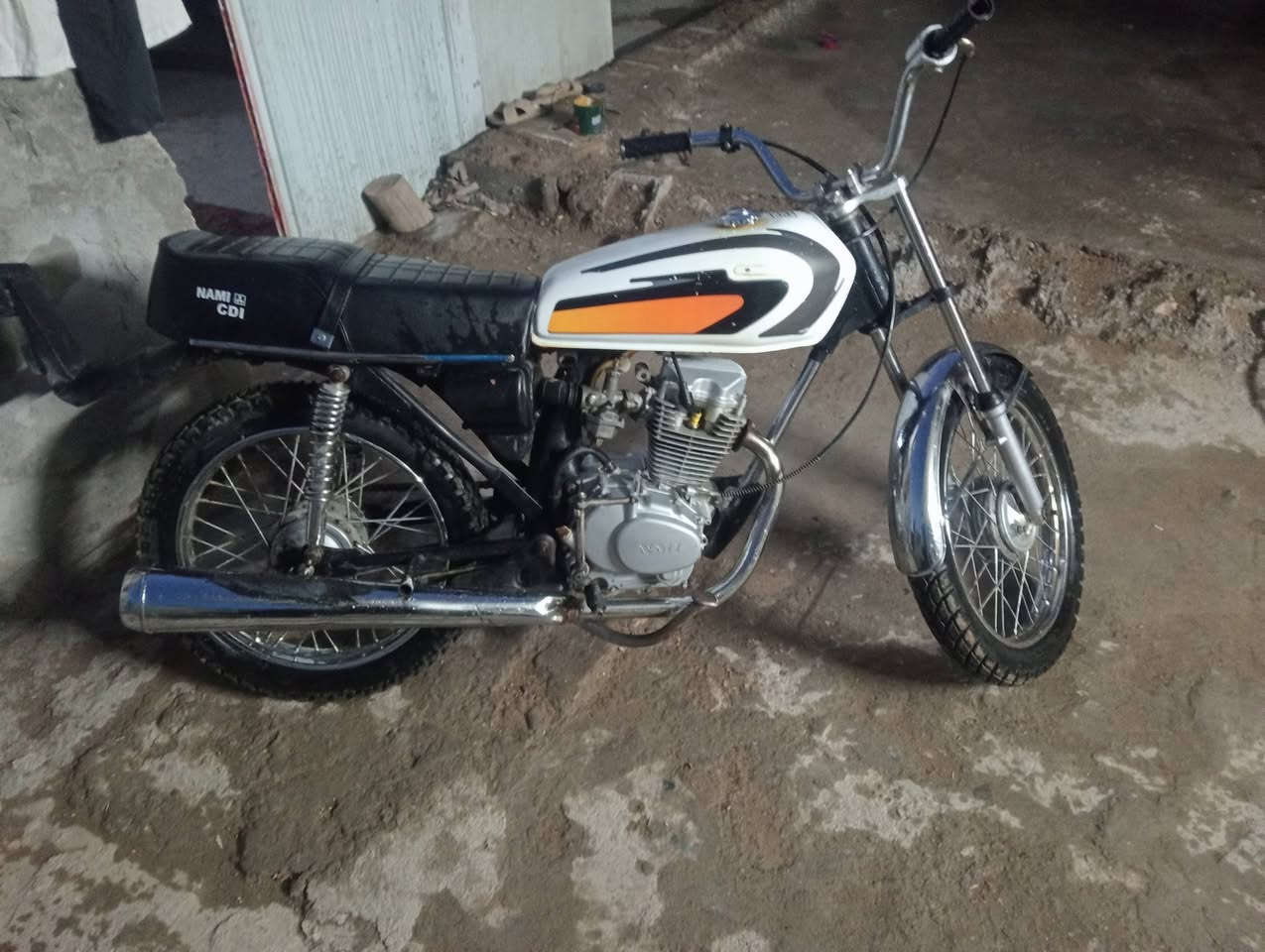 سلام عليكم  دراجه يراني شغاله محرك نامه 
مكاني بغداد بل زعفرانيه سعر 300ابيه مجال 
***********واتساب
