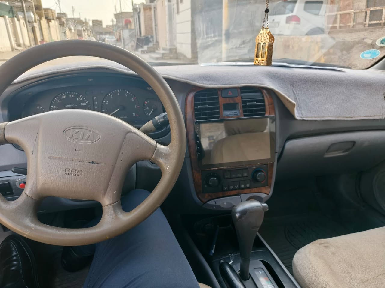 السلام عليكم
كيا اوبتيما موديل ٢٠٠٠  السياره محوره مكينه كورلا  تبريد شغال منظومه جديدة السنويه ما ساقطه مصبوغه عام سياره جاهزه وحلوه مال جناي تحويل بلعماره ومكانه عماره
السعر 45 وبيه مجال
ه‍_***********
