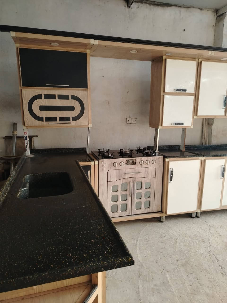 سعار مناسبه كاونترات تخومه طباخات ثلاجات كلشي وسعره خاص او واتساب ***********
