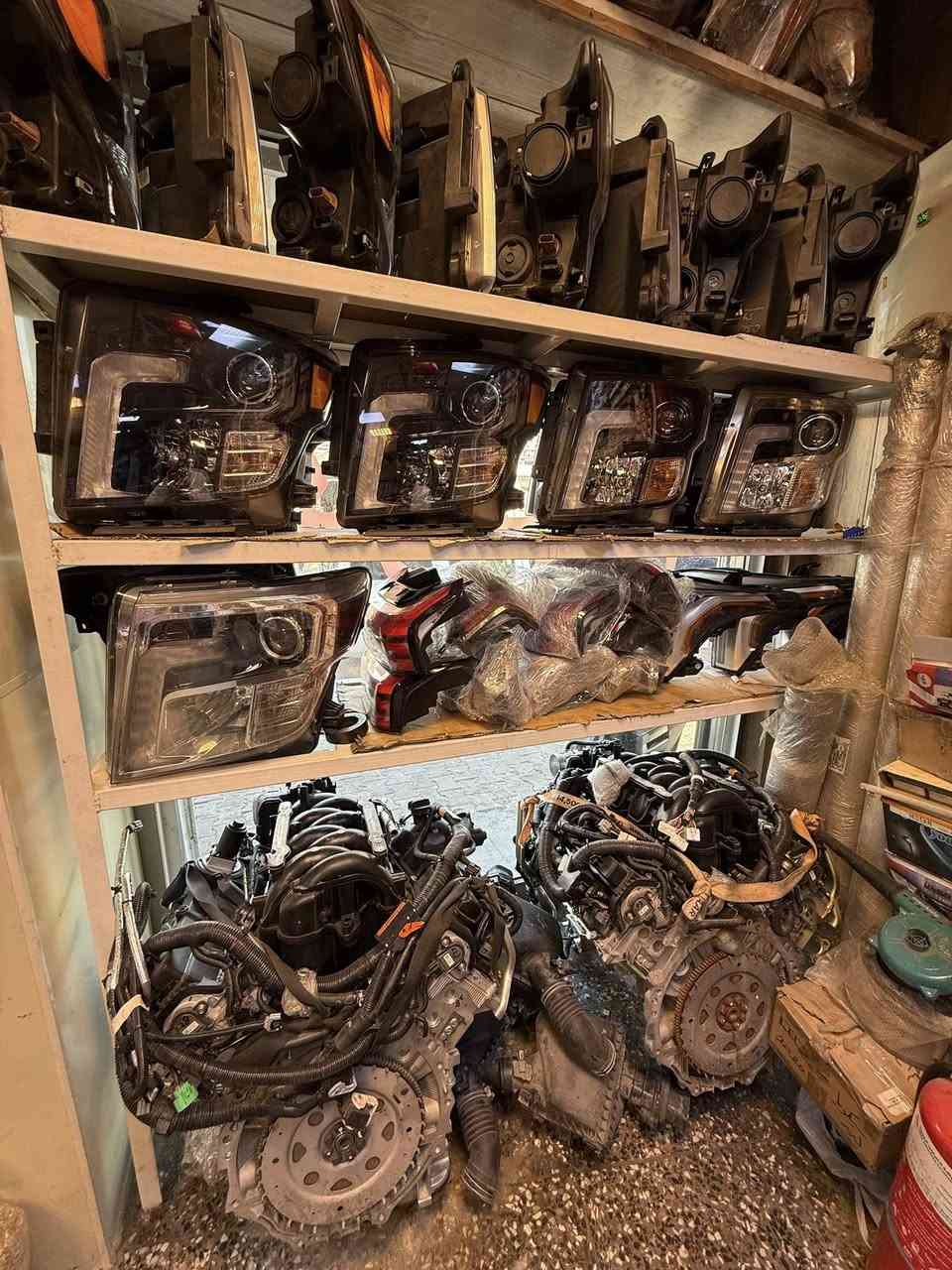 السلام عليكم
حبايب تم ✔️ وصول حاويه قطع غيار تيتان 
وكصات وشتريدون موجود وتدللون حبايب 
مكاني بابل حي صناعي 🏭 مع ورشه كاملة الها صيانه باحدث الأجهزة وتحديث سياره ورشه متكامله 
رقمي ***********
