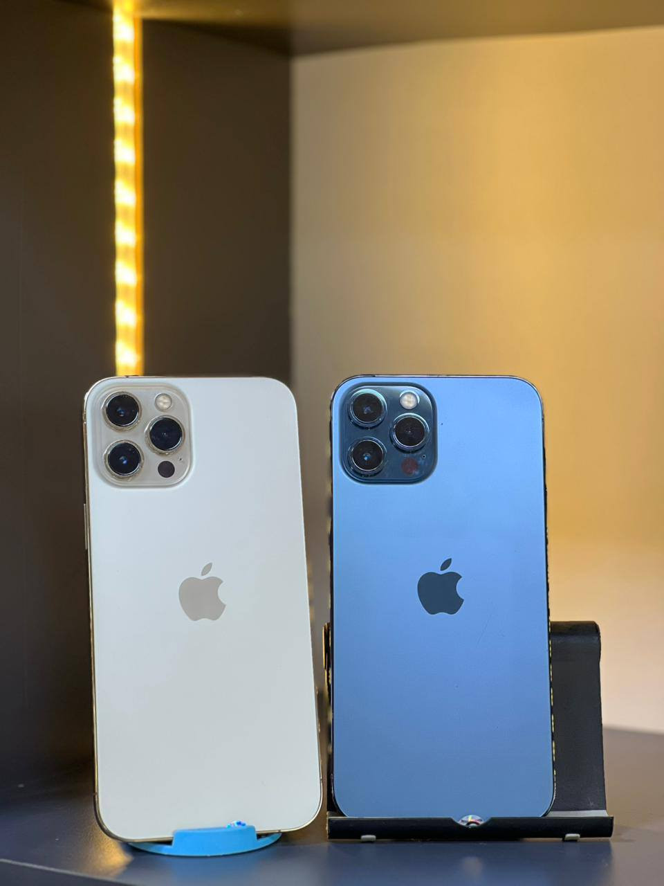 وصول وجبة ايفونات 
١١_١٢_١٣_١٤_١٥
واكسسوارات متنوعة 
الثقة عنوانا 
الكترون ستور مستعد يراوسلك جهازك القديم باي جهاز تريدة من المحل 
متوفر بيع وشراء ومراوس 
النعمانية شارع ٦٠ قرب جامع ابراهيم الخليل 
*********** ‏/ ‪***********‬‏
