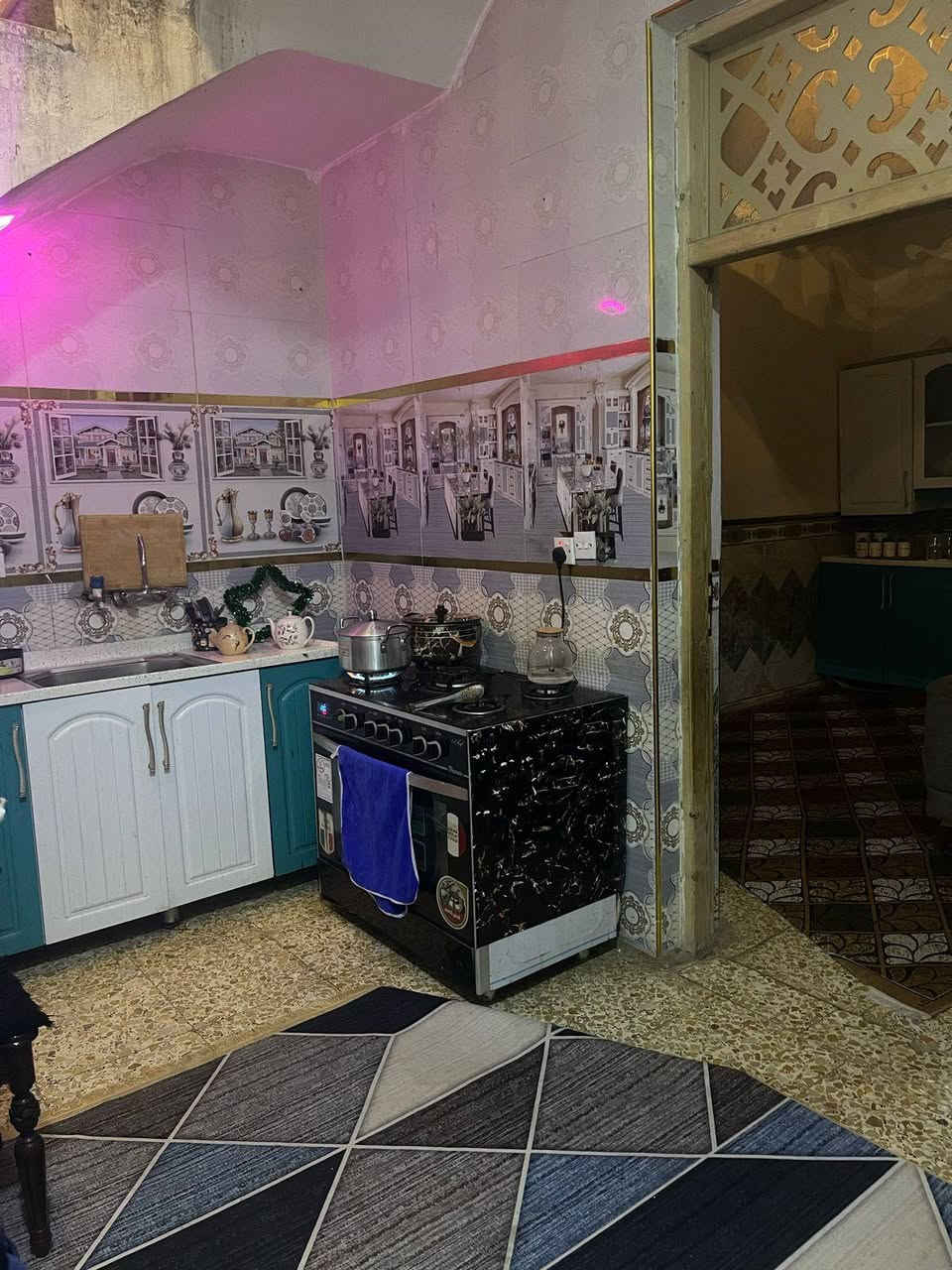 تم تنزيل السعر الى ٩٢ مليون بسبب ظرف طارئ
دار زراعي طابقين سند ٢٥
المساحة ٧٢ متر
الطابق الاول استقبال ومطبخ وحولي وصحيات
الطابق الثاني غرفتين وبيها صحيات
بناء مسلح سنة ٢٠٢٠
الموقع البلديات خلف شارع المصرف 
قرب اسواق سيف 

***********
للتواصل واتس اب او اتصال موجود
ويرهم بالاقساط تدفع ٨٥ والباقي تسديد

