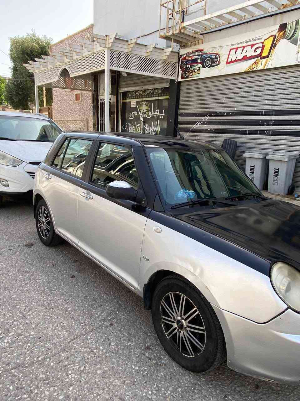 ليفان ٣٢٠ للبيع
كير ومحرك شرط مكينه كورلا
طخم كلو جديد
*********** 
سعر (37)
