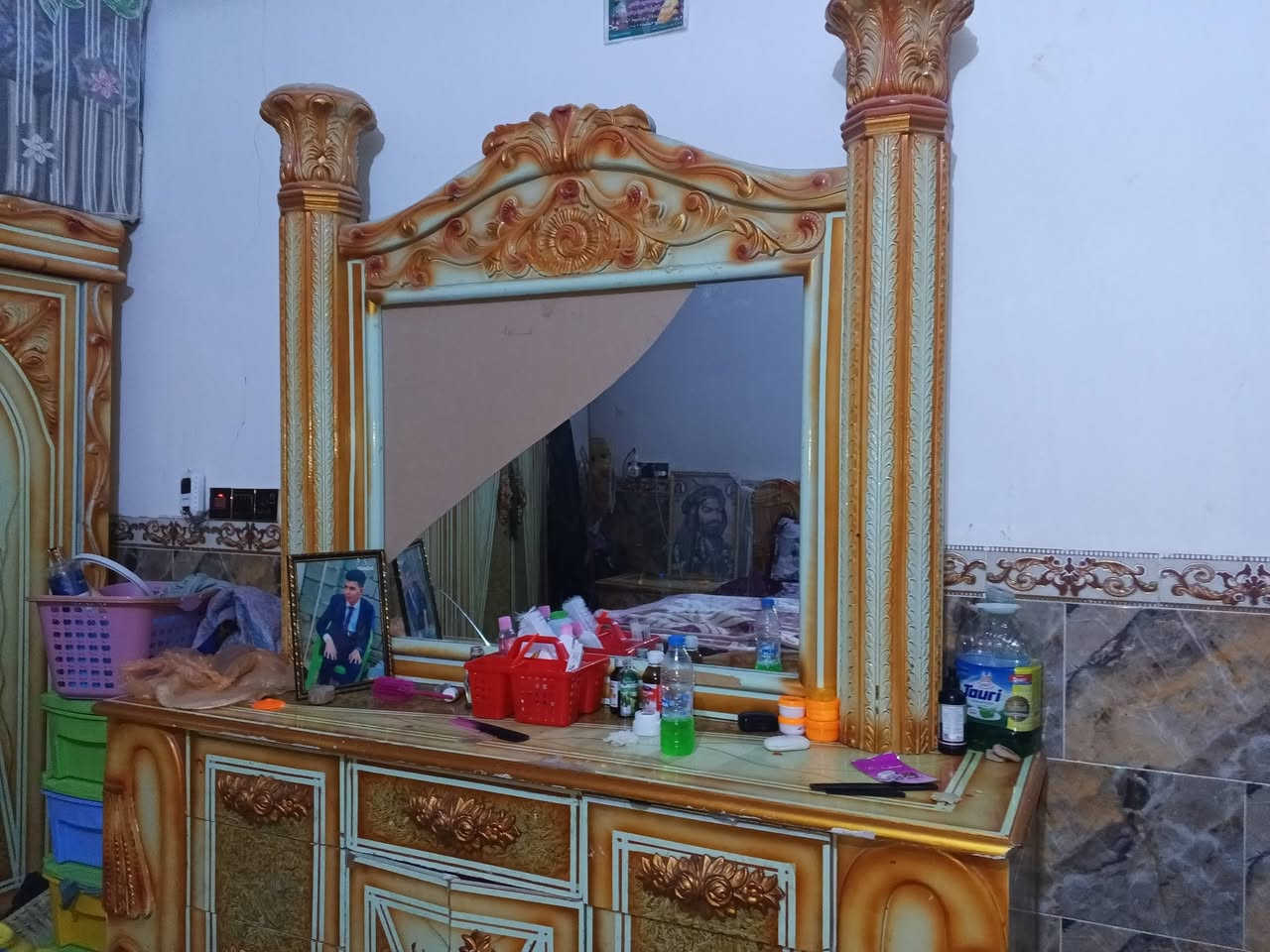 سلام عليكم. غرفه للبيع سعر 350 بيهه مجال مكاني شطره رقم *********** واتساب بخدمت الشراي #اشاره #الجميع
