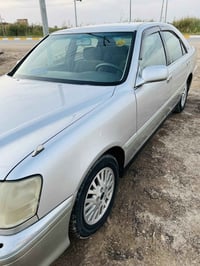 نظيفه • ماشيه ١٣٩٠٠٠ كم • ٤ كشنات