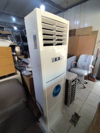 ❄️🔥 للبيع سبلت كنتوري ماركة Midea (ميديا) 🔥❄️  ✅ الحجم: 2 طن وربع ✨ نظ...