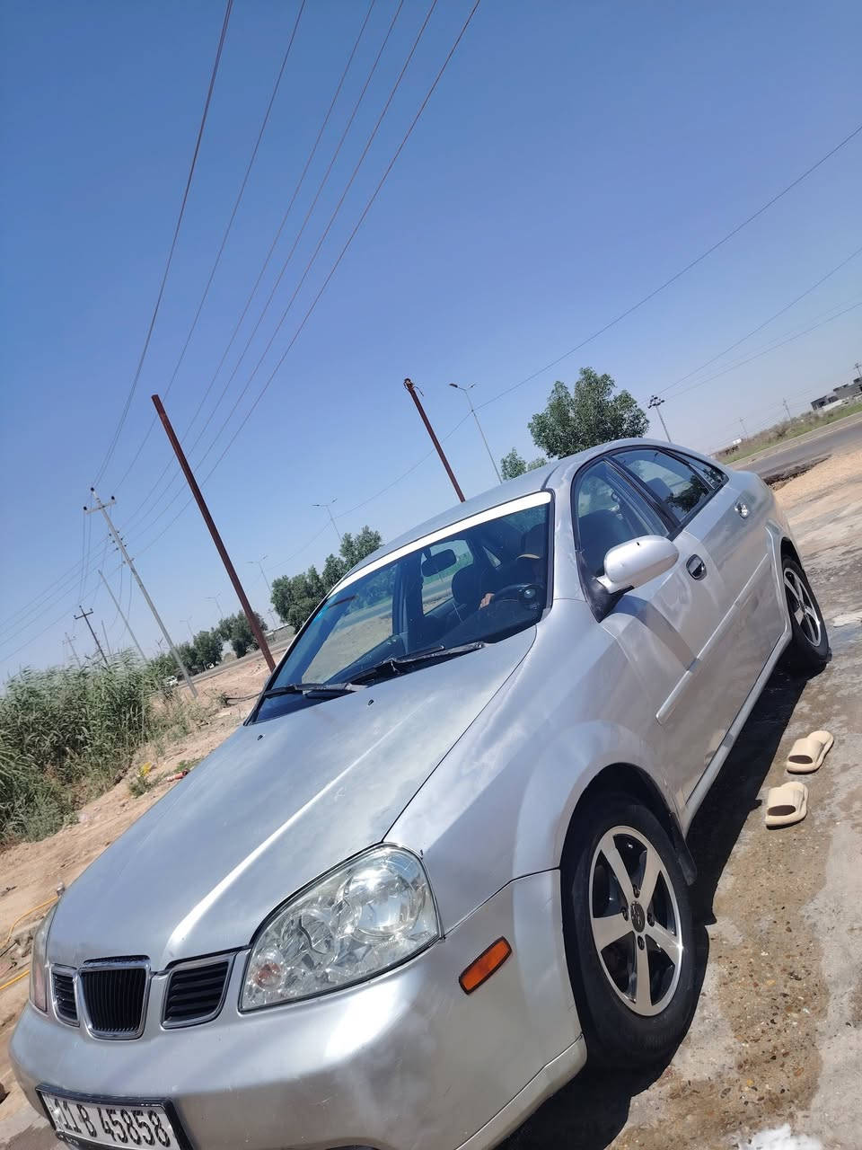 فورنزا 2004 اوتوماتيك رقم بغداد سياره نظيفه السعر 50 وبيها مجال العنوان بابل مسيب   *********** الاتصال فقط
