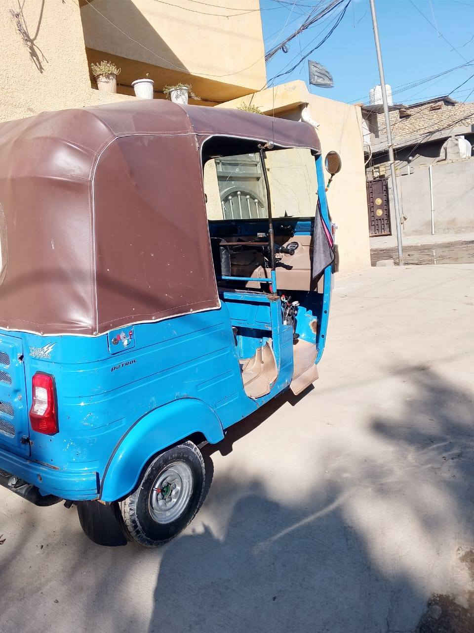 للبيع تكتك

موديلة2020
لون ازرق
تكتك نضيفة خير من الله 
كل نقص مابيهة مرقم انكليزي 
الهزة جديدة التكتك كل نقص مابيهة والياخذهة بالعافية علي
السعر خاص
الاستفسار *********** 
العنوان الشعلة جكوك
