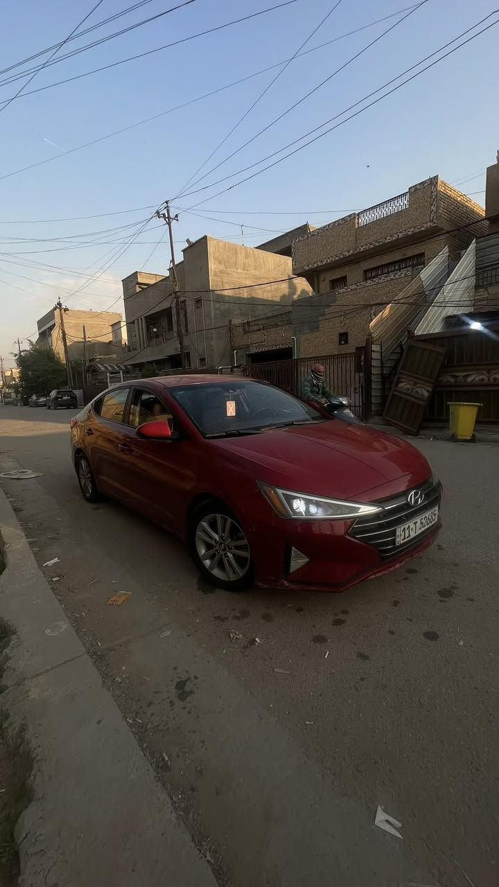 السلام عليكم الانترا للبيع موديل 2019

وارد امريكي حادثه بابين بدون دواخل
محرك الفين دوش 
كير ايتي
تحكم ستيرن
رادر تعديل مسار
ونقط عمياء
رقم نكليزي بغداد

مكان سياره بغداد

***********
