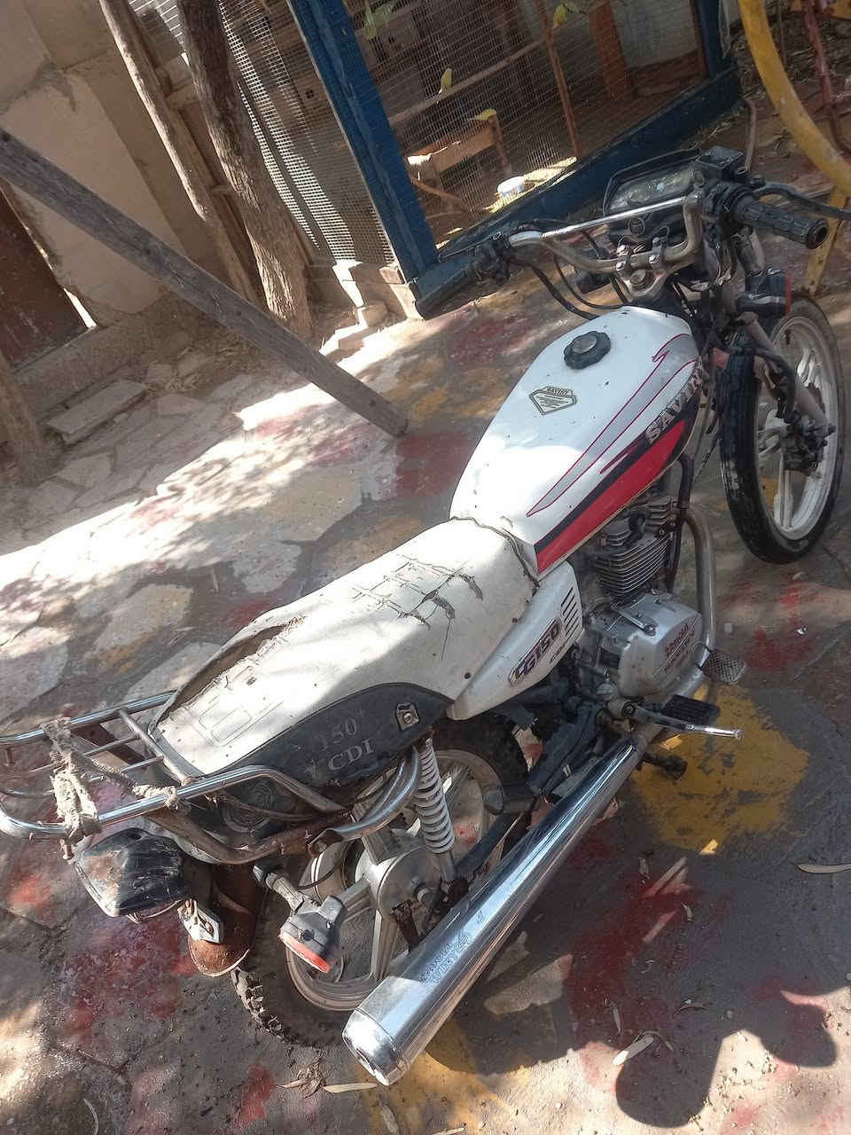 دراجة سيفان عوزها ترتيبات سعرها 150 مكان بغداد المعامل يريدها يتواصل عل خاص


**إذا كنت صاحب هذا الإعلان وتريد حذفه لأي سبب، رجاءا أرسل رسالة إلى الدعم الفني**
