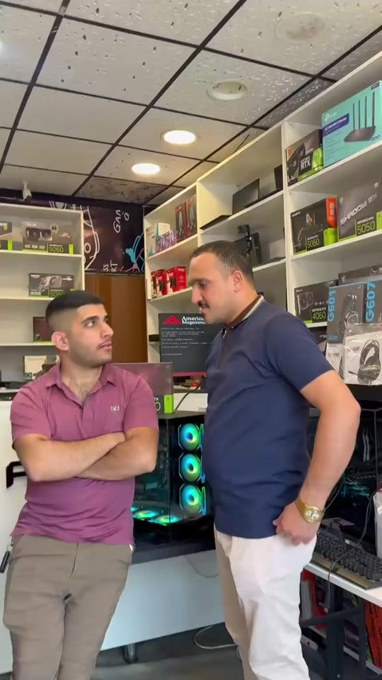 العنوان بغداد السيدية شارع المركز للتواصل: *********** *********** #بغداد_بصرة_موصل_الكويت_الخليج_دبي_ #الشعب_الصيني_ماله_حل😂😂 #بغداد #لعبة #العراق 
