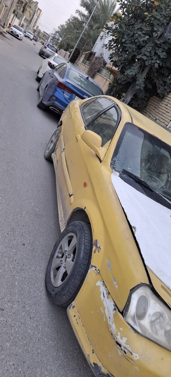 السلام عليكم 
ابيكا للبيع
سيارة جاهزة كير مكينه حداديه 
سيارة بس كشره تعبان  
راعيه موجود  يريد مداور  
سعره ١٤   وبيه مجال  بسيط 
***********
