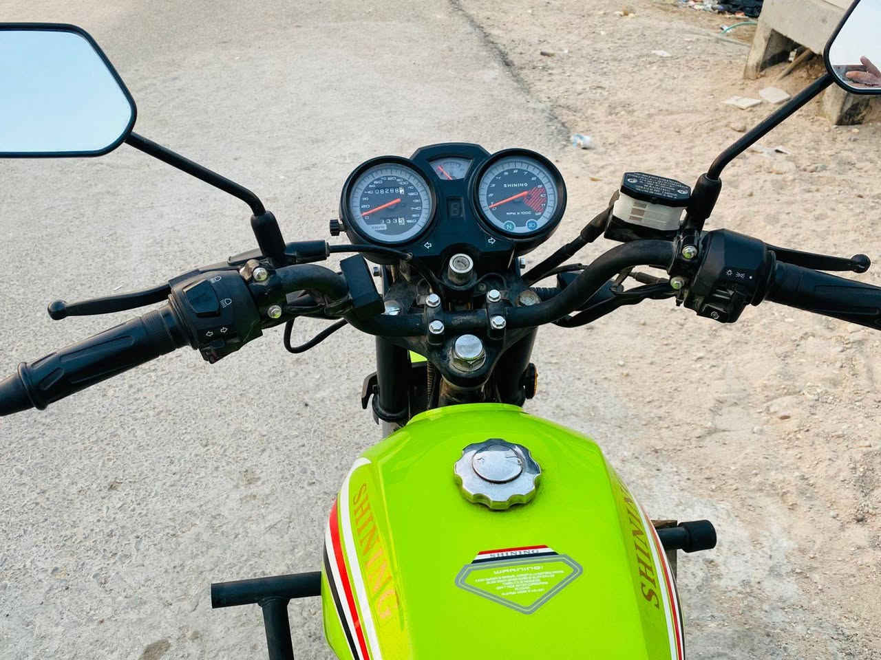 سلام عليكم دراجة للبيع نوع شينك موديل ٢٣ نضيفة كلش رقم انكليزي وسنوية بسمي الدراجة من طول لطول ابلاد مكان قبلة *********** مامتواجد على الفيس
