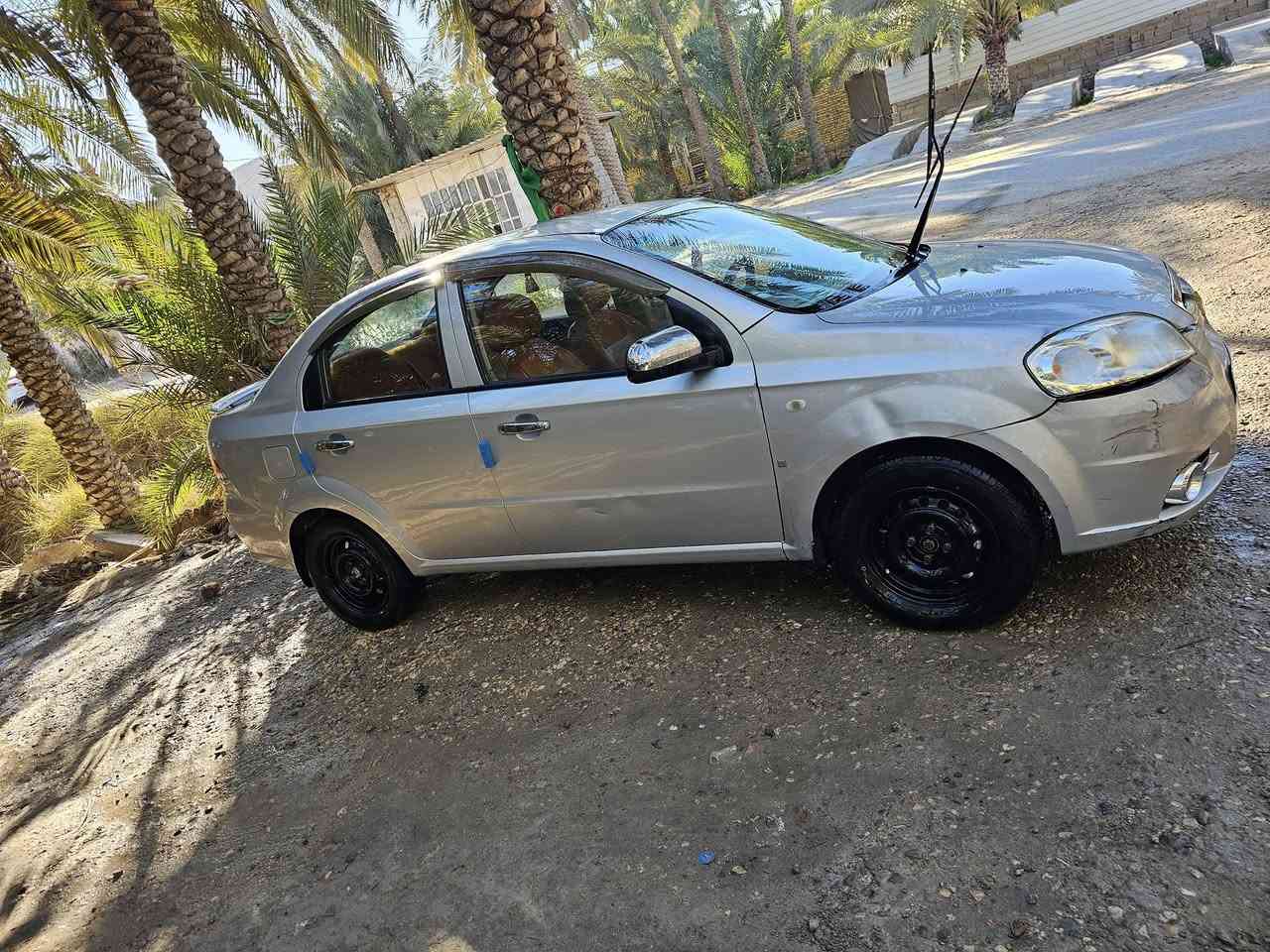 افيو ٢٠١٣ مسكر خليجي
_المحرك ١٦٠٠ ( صافي ومسويله ادامه وغراض اصليه )
_ دوشمه جديده + شاشه + كامرة
_تخم تاير جديد 
_ حداديه اصليه   كامله صارلها اقل الشهر
_ مشط جديد  صارله اقل الشهر
_ فيت بم اصلي + طوافه اصليه
_ منظومه ماي جديده + رادتير  جديد
_ رقم بابل انكليزي بأسمي
مكان السيارة ( ديوانيه_ قضاء الشامية) 
***********
 اتصال+ واتساب + ماسنجر
