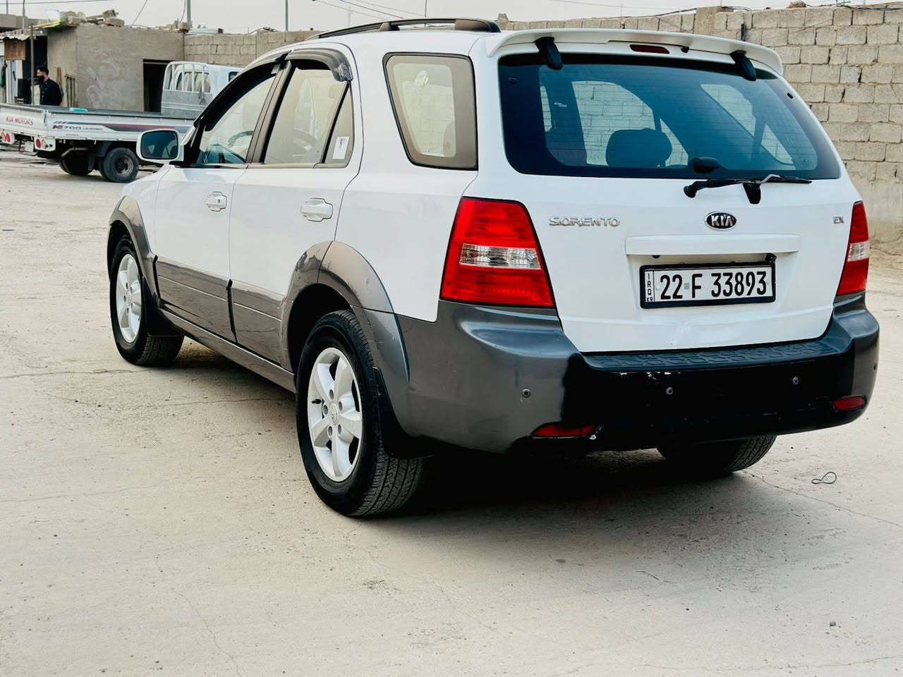 سورنتو 2009 رقم اربيل الدولي تحويل مباشر وارد خليجي محرك 6 سلندر 
7 راكب فول بانورما حساس امامي خلفي كامره امامي خلفي جاهزه للأخير بدون نقص حداديه تخم تاير وكهربائيات كله شغاله مكان سيره بغداد للتواصل ***********
