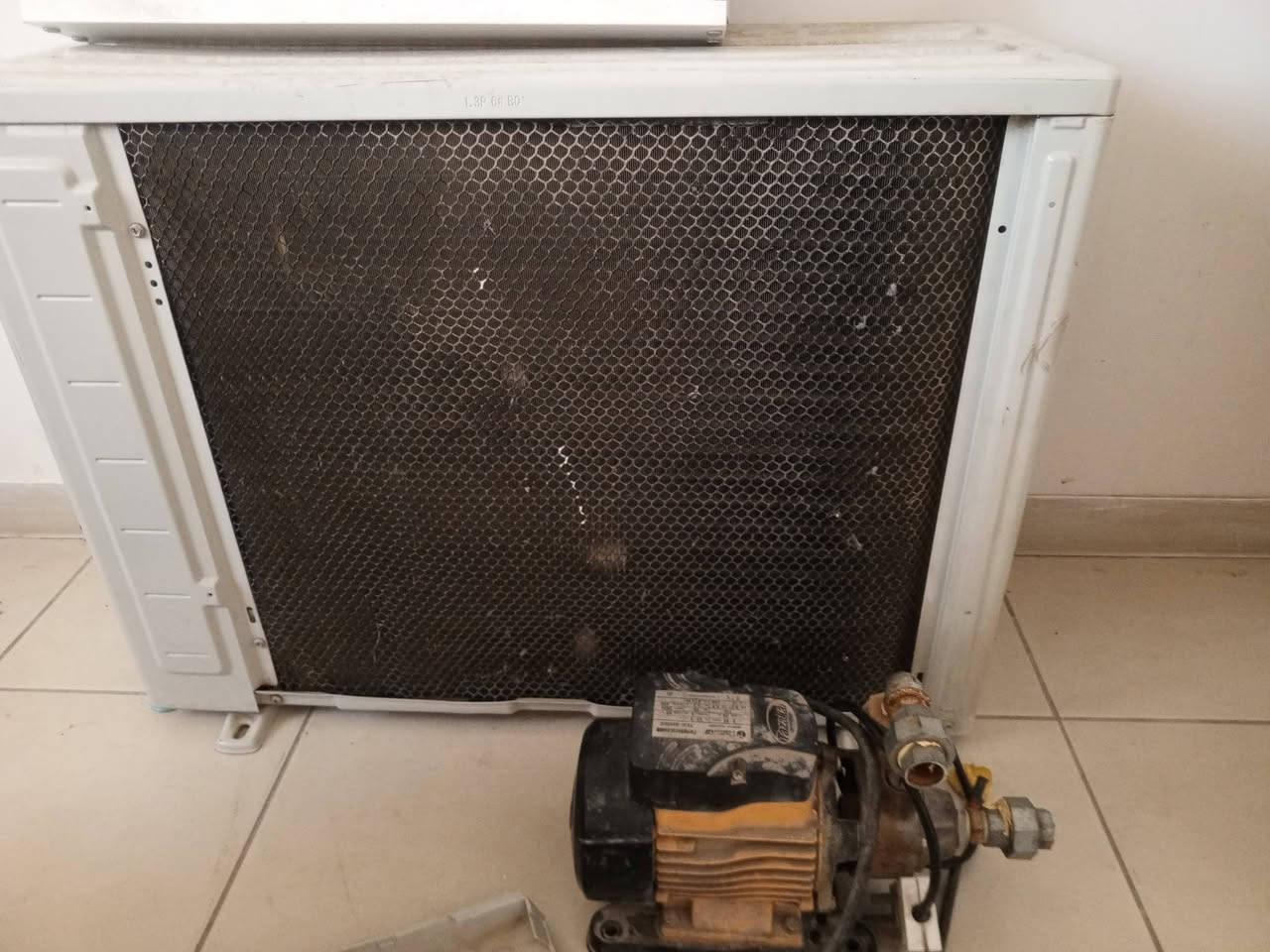 سبلت بلسان 1 طن بدون بواري اريده بـ100 قفل
ماطور ماء استخدام شهرين 25 قفل


**إذا كنت صاحب هذا الإعلان وتريد حذفه لأي سبب، رجاءا أرسل رسالة إلى الدعم الفني**